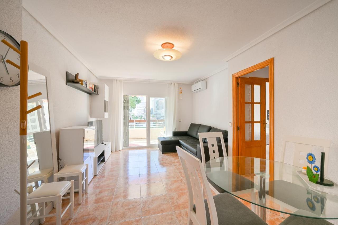 Beautiful 2 Bedroom In Parque Loix 3 Minutes Walk To The Beach Benidorm Exterior photo