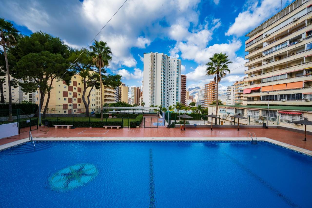 Beautiful 2 Bedroom In Parque Loix 3 Minutes Walk To The Beach Benidorm Exterior photo
